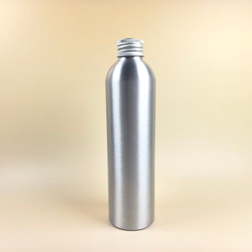 Cosmetic packaging product image