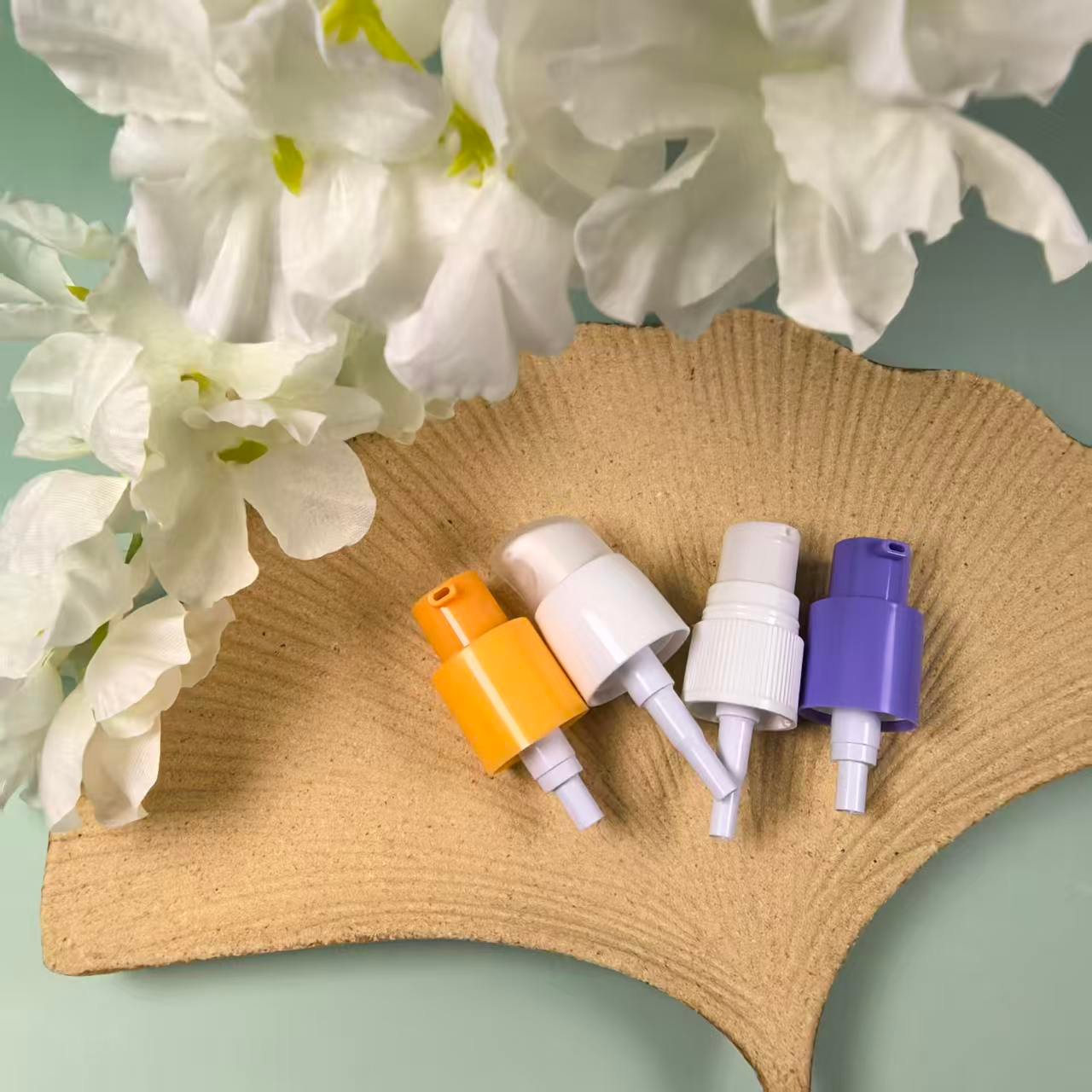 Cosmetic packaging product image