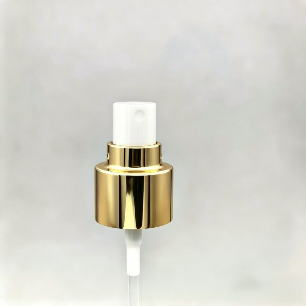 Aluminum cosmetic fine mist spray pump in black, silver and gold, matched with transparent protective overcap, fits 20/410 and 24/410 bottles