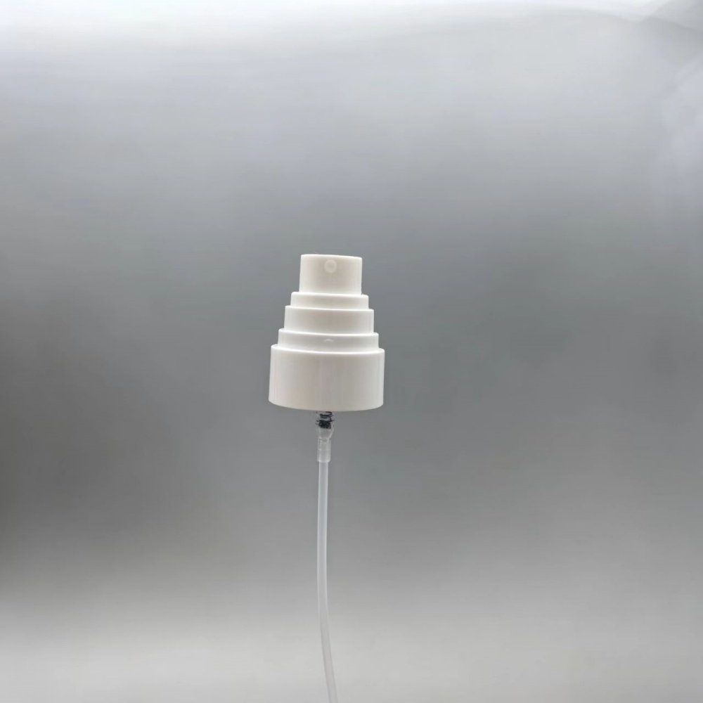 Cosmetic packaging product image