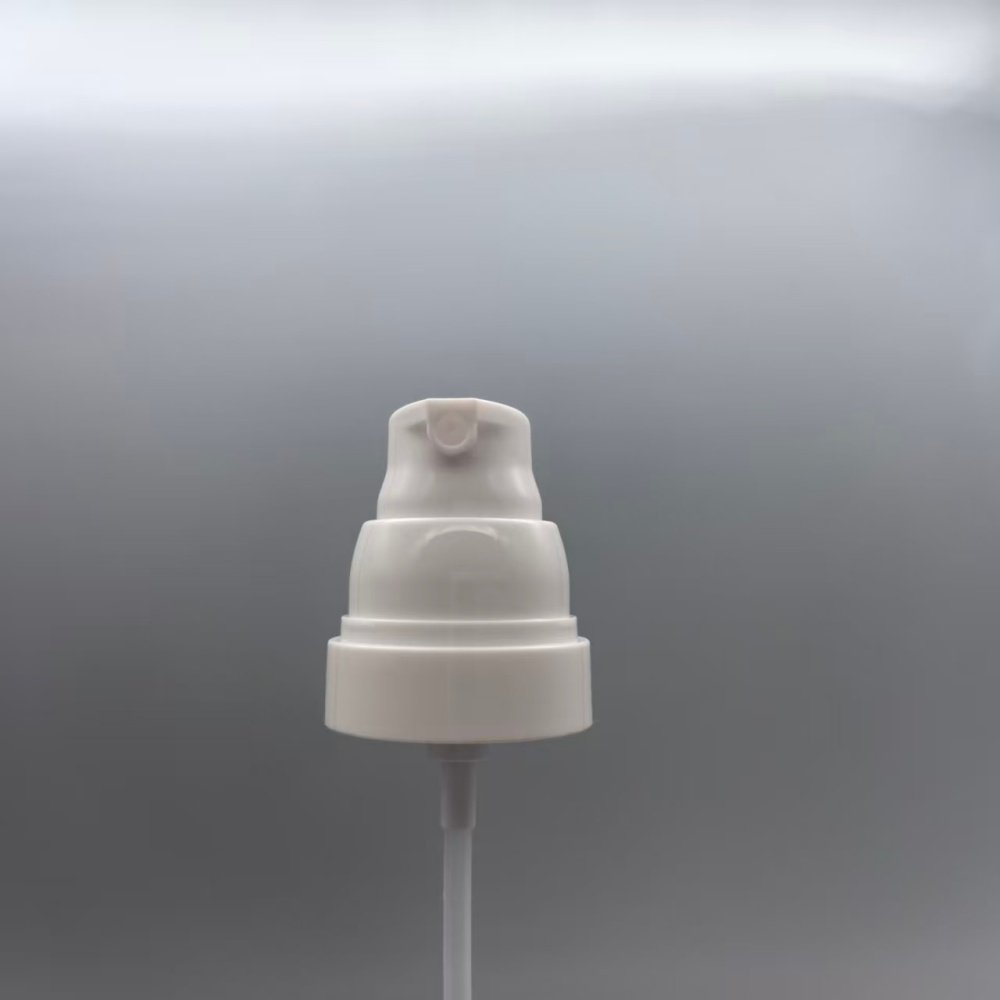 Cosmetic packaging product image